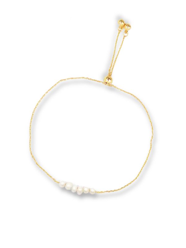The Cora Bracelet
