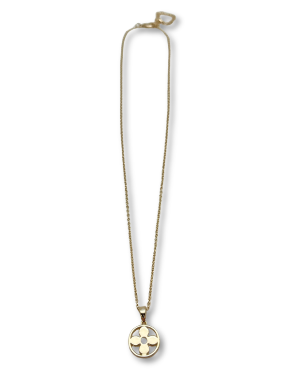 The Clover Necklace