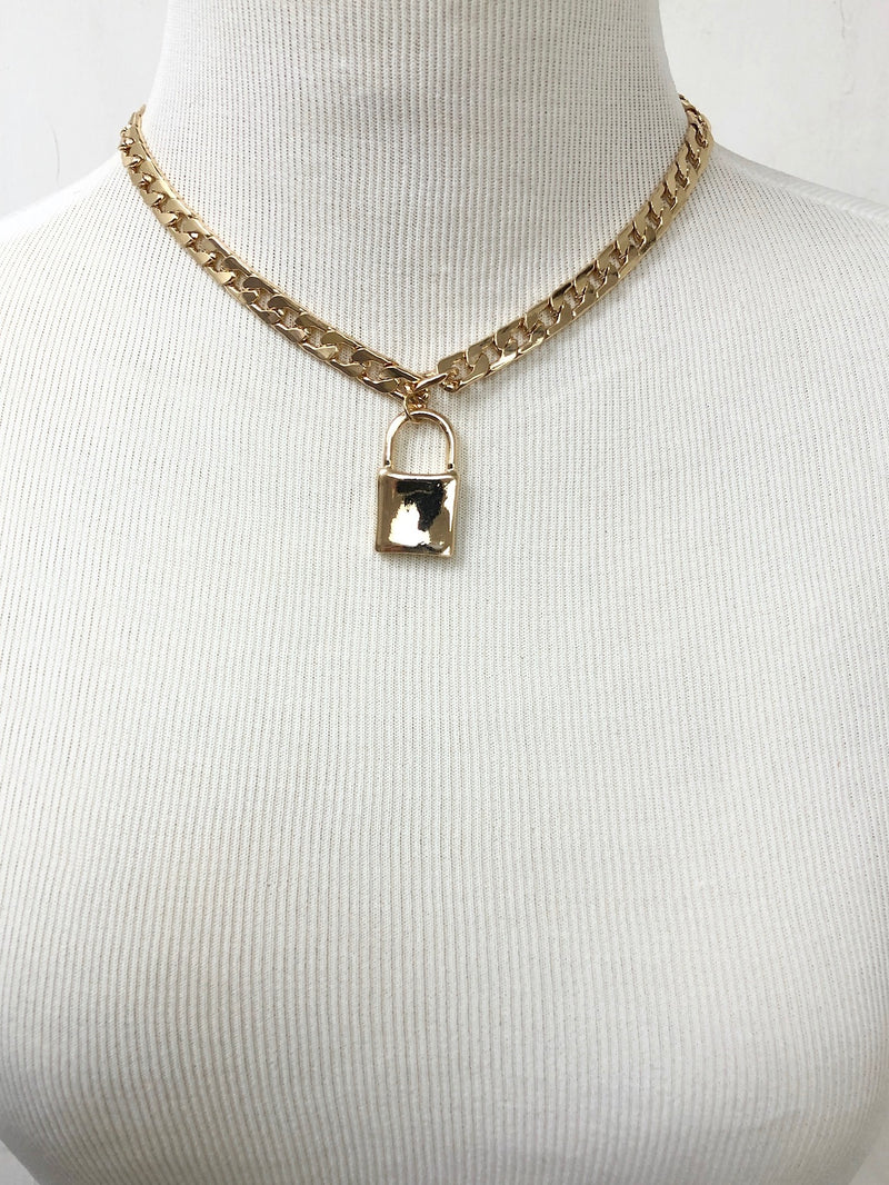 The Charlotte Necklace